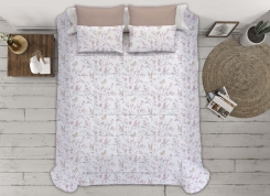 COMFORTER LAURA
